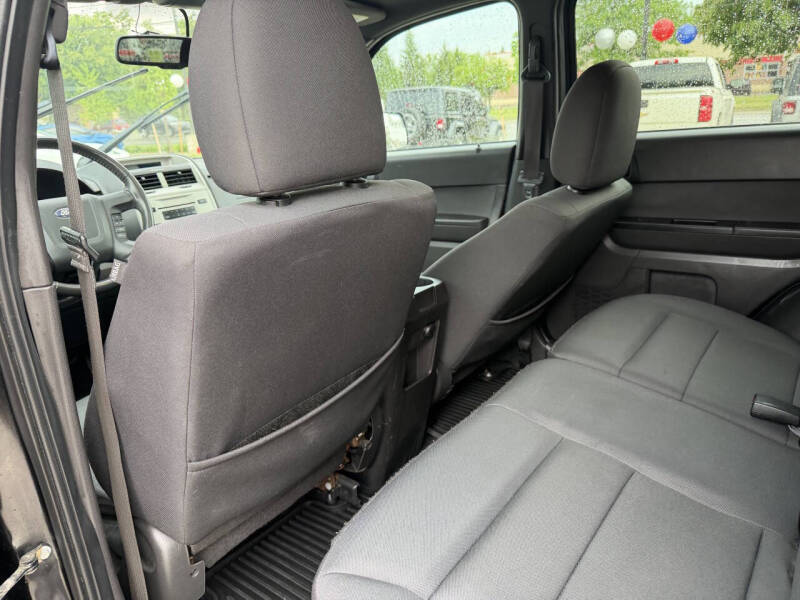 2011 Ford Escape XLT