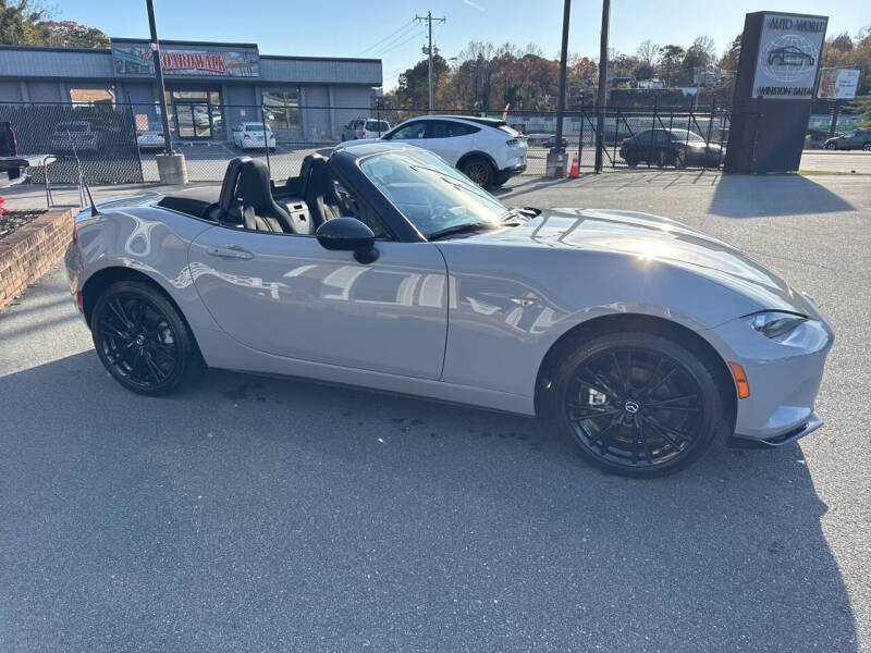 2024 Mazda MX-5 Miata Club
