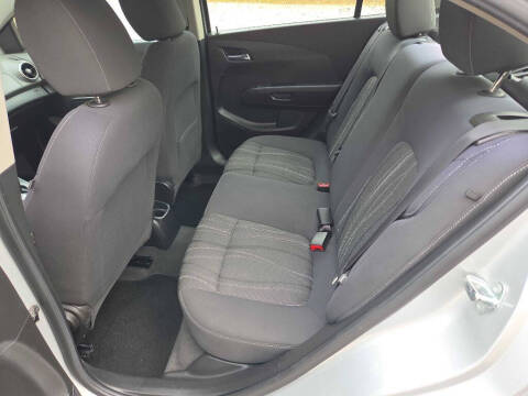 2016 Chevrolet Sonic LT Auto