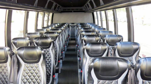 2018 Freightliner M2 106