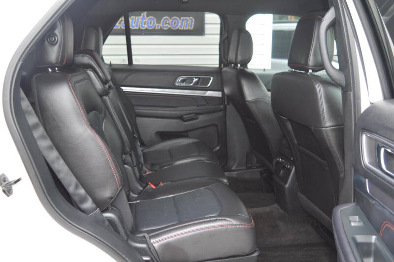 2018 Ford Explorer Sport