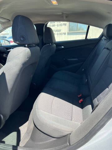 2018 Chevrolet Cruze LT Auto