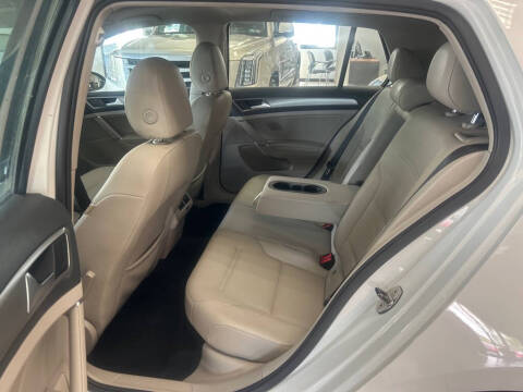 2015 Volkswagen Golf