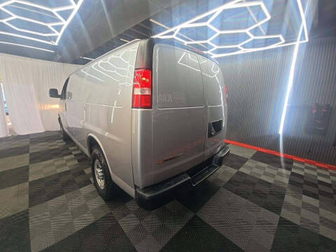 2020 Chevrolet Express 2500