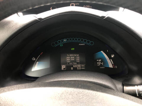 2016 Nissan LEAF SV