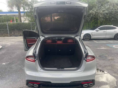 2021 Kia Stinger GT-Line