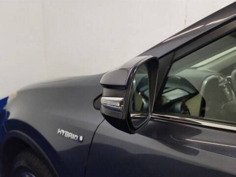 2016 Toyota RAV4 Hybrid XLE