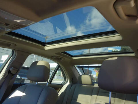 2011 Mercedes-Benz C-Class C 300 Sport