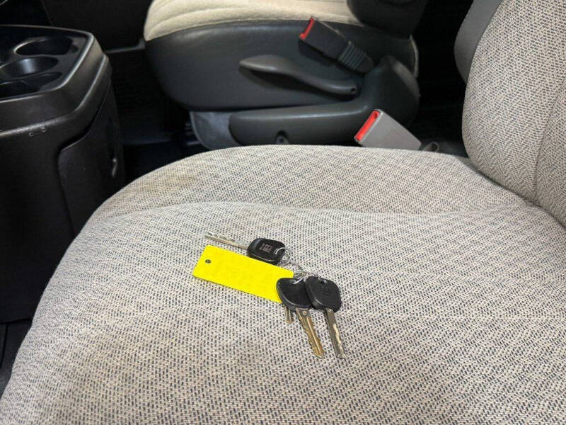 2017 GMC Savana 2500