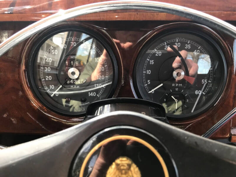 1967 Jaguar Mark II  3.8L S type