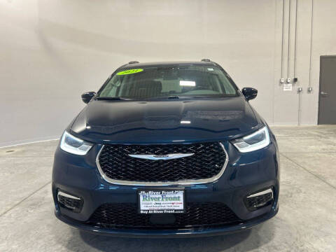 2021 Chrysler Pacifica Touring