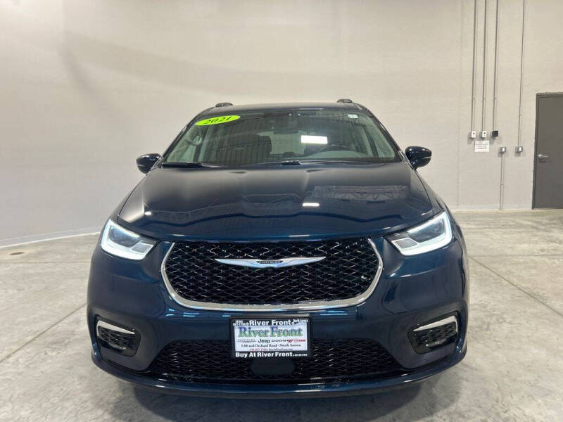 2021 Chrysler Pacifica Touring