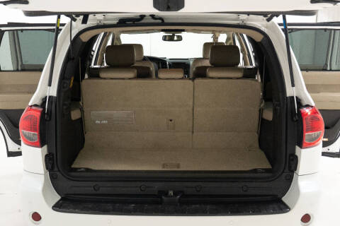 2011 Toyota Sequoia Platinum