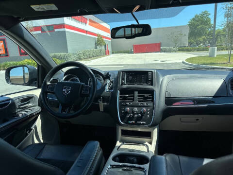 2017 Dodge Grand Caravan SXT