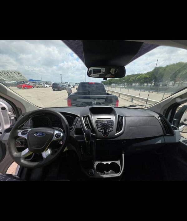 2019 Ford Transit
