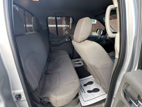 2016 Nissan Frontier SV