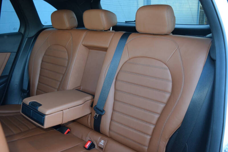 2020 Mercedes-Benz GLC GLC 300 4MATIC