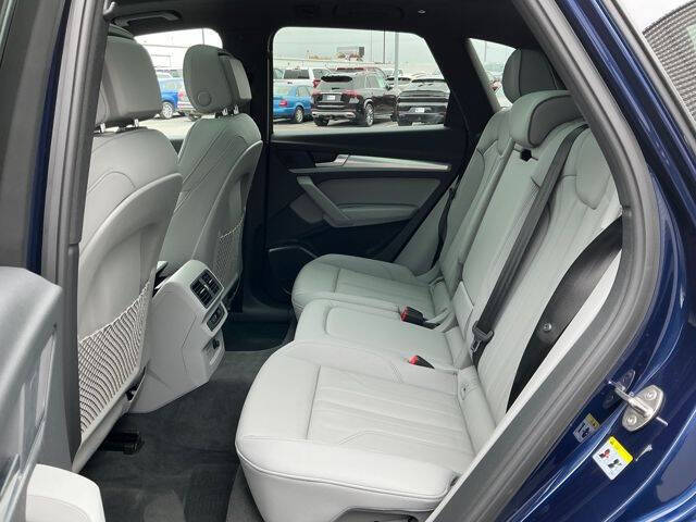 2025 Audi Q5 quattro S line Premium 45 TFSI