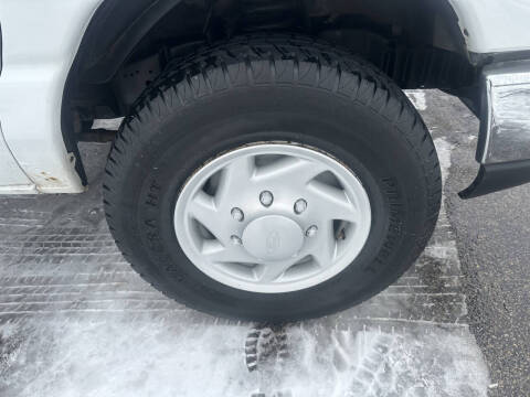 2009 Ford E-Series E-250