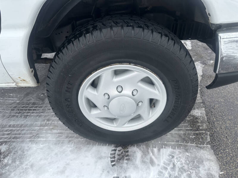 2009 Ford E-Series E-250