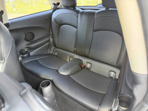 2017 MINI Hardtop 2 Door Cooper S