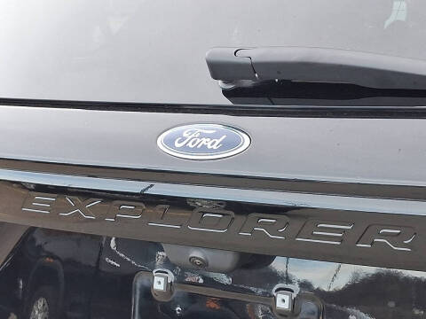 2023 Ford Explorer ST