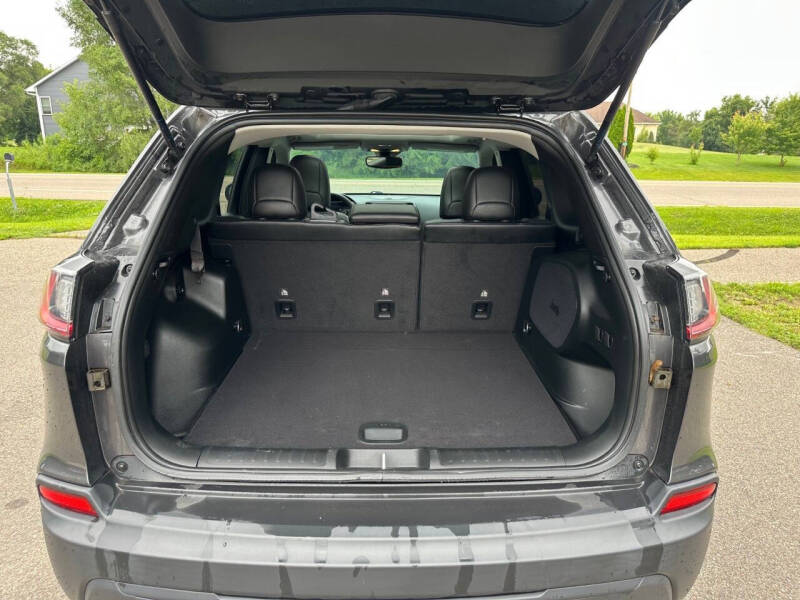 2022 Jeep Cherokee Latitude Lux