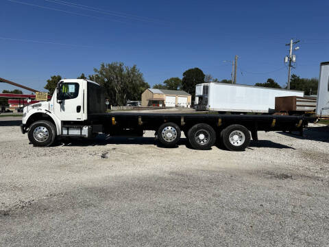 2012 Freightliner M2 106