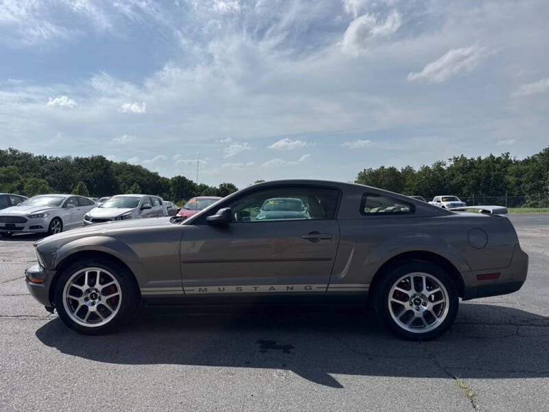 2005 Ford Mustang V6 Premium