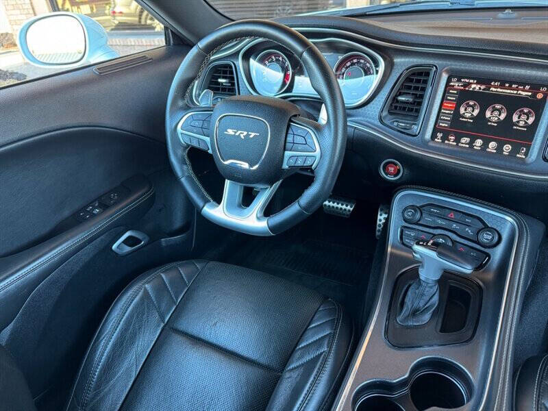 2016 Dodge Challenger SRT 392