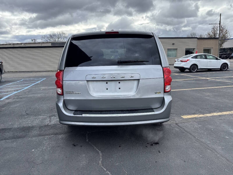 2017 Dodge Grand Caravan SE