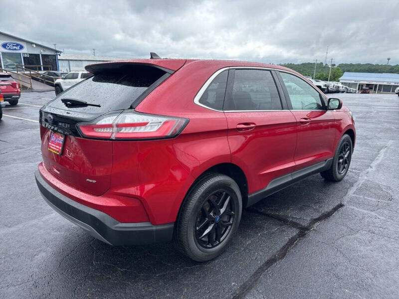 2022 Ford Edge SEL