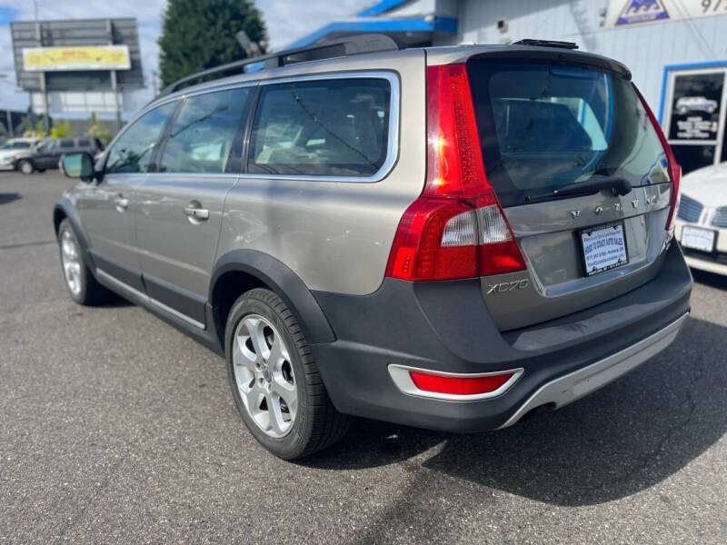 2011 Volvo XC70 T6