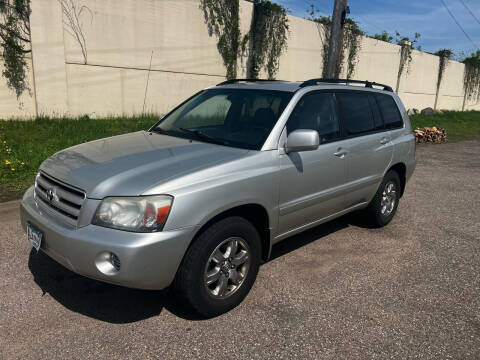 2004 Toyota Highlander for sale at Metro Motor Sales in Minneapolis MN