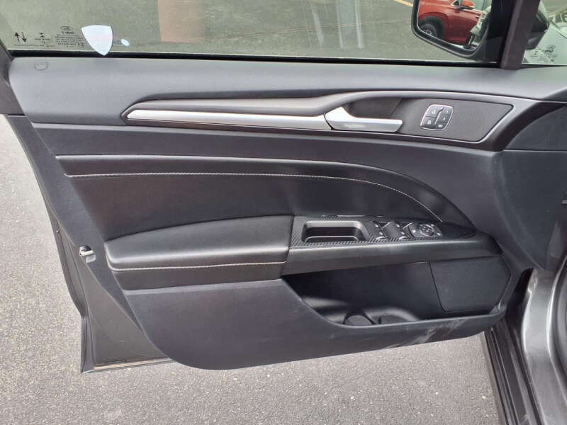 2020 Ford Fusion Titanium