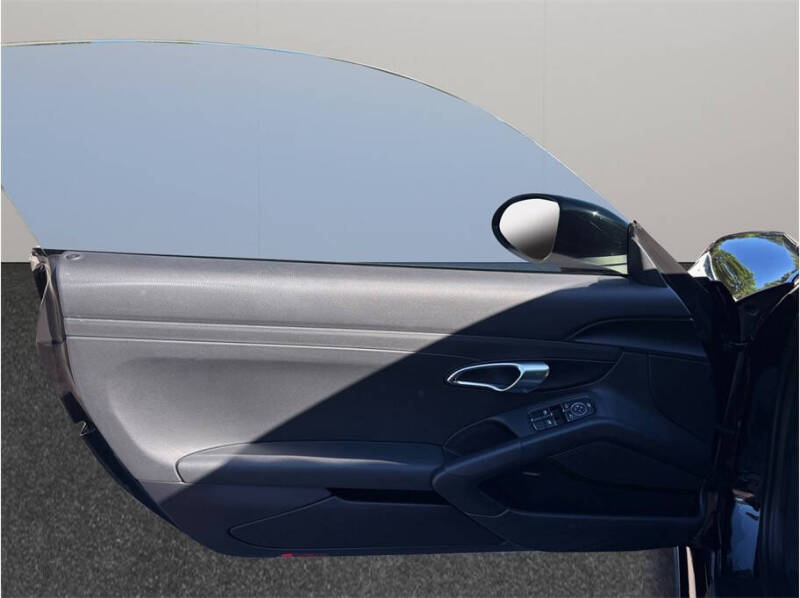 2021 Porsche 718 Cayman