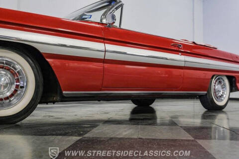 1961 Oldsmobile Starfire