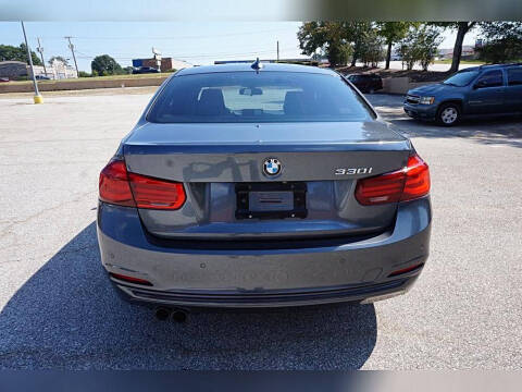 2018 BMW 3 Series 330i