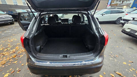 2017 Nissan Rogue Sport SV