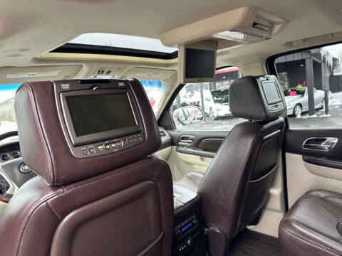 2014 Cadillac Escalade Platinum