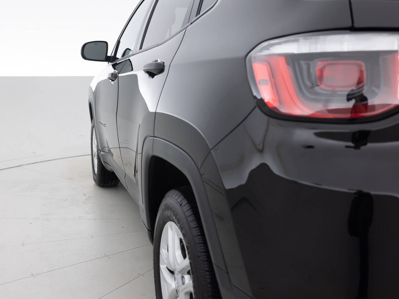 Used Car 2018 Jeep Compass  Sport 4x4 4dr Suv For Sale Under $10,000 In Coal City, Illinois