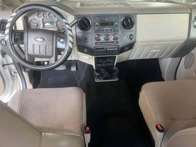 2008 Ford F-350 Super Duty XL