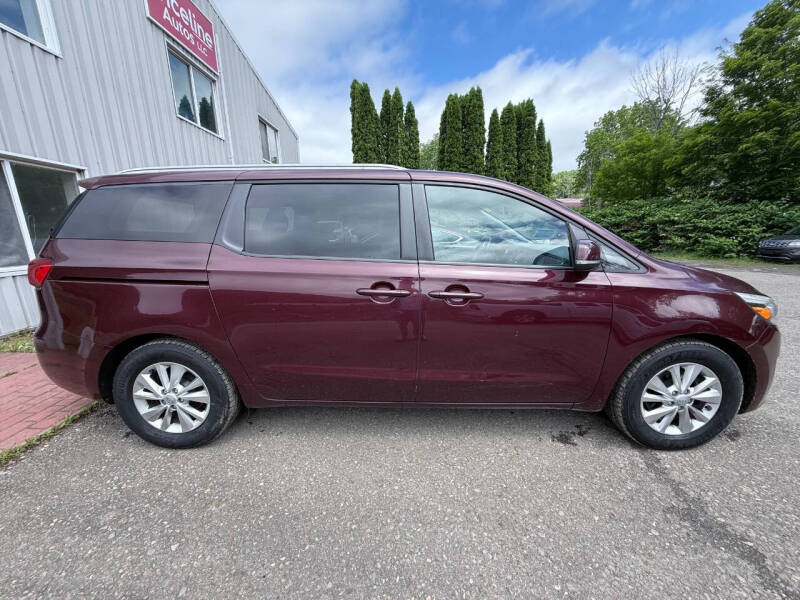 2015 Kia Sedona LX