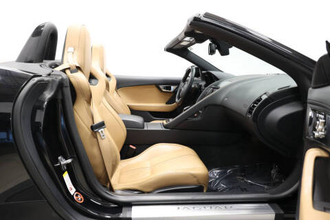 2014 Jaguar F-TYPE V8 S