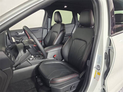 2025 Ford Escape ST-Line Elite