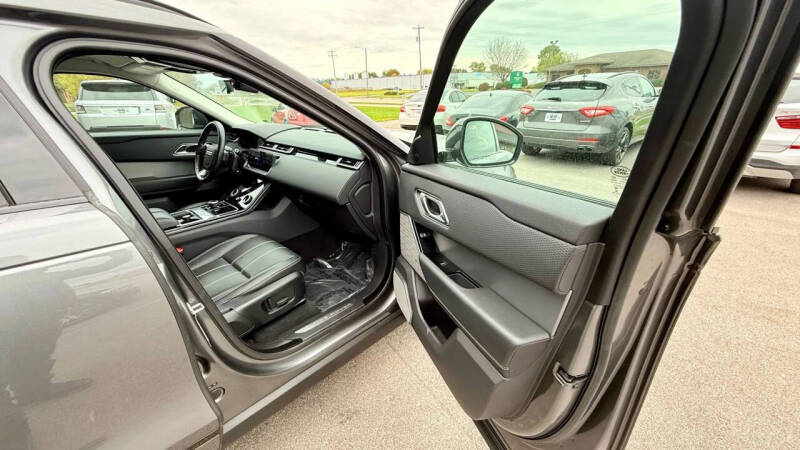 2018 Land Rover Range Rover Velar D180 S