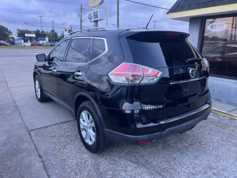 2015 Nissan Rogue SV