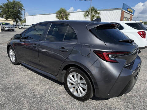 2023 Toyota Corolla Hatchback SE