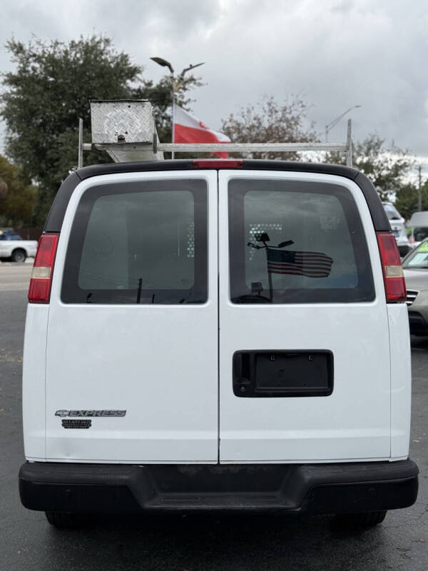 2006 Chevrolet Express 2500