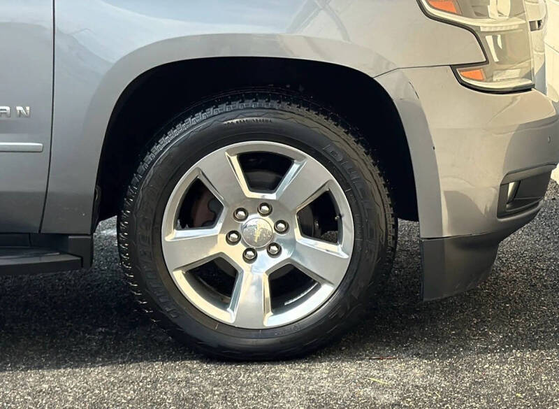 2019 Chevrolet Suburban LT